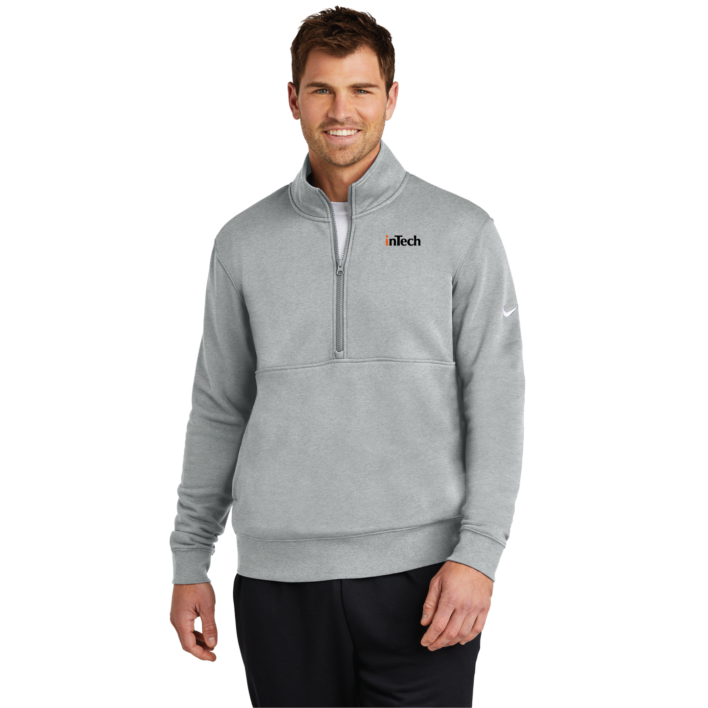 NKDX6718 Nike Club Fleece Sleeve Swoosh 1/2-Zip